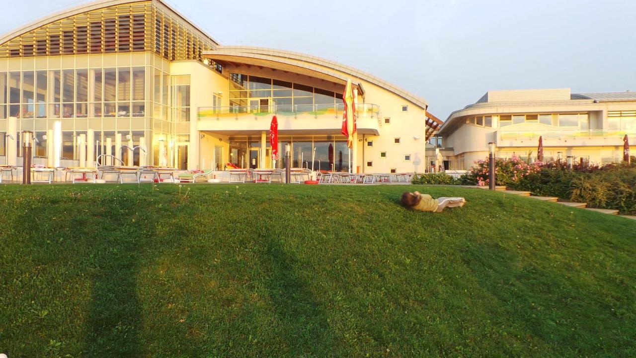Panorama Apartman Velence Exterior photo
