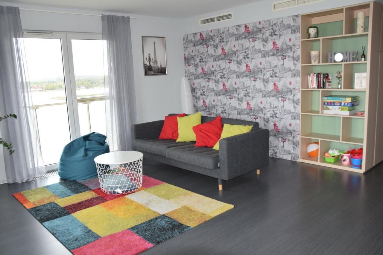 Panorama Apartman Velence Exterior photo