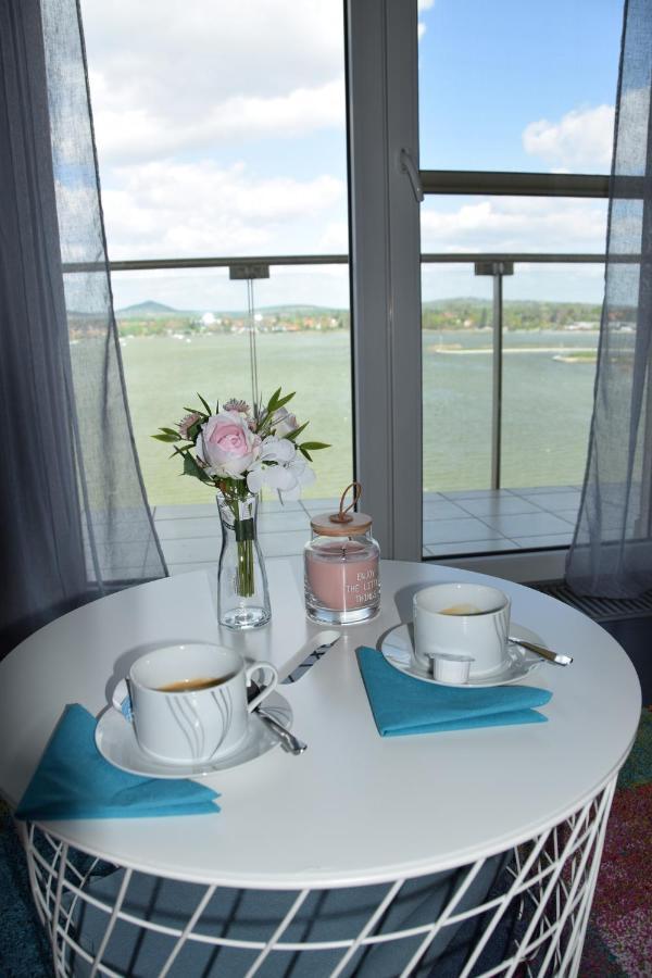 Panorama Apartman Velence Exterior photo